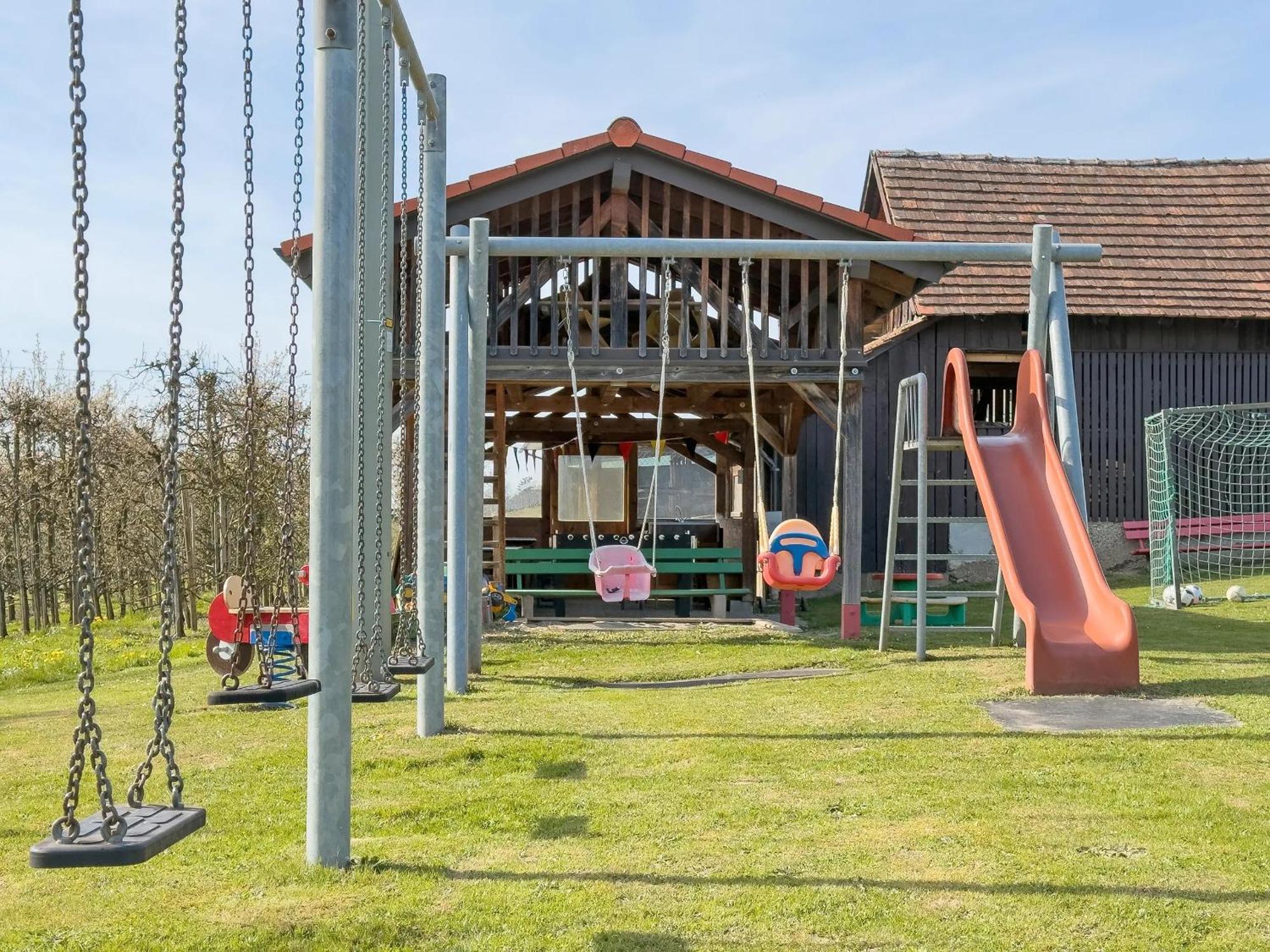 Haus Hilebrand Apartment